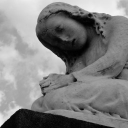 Why Do We Kneel in Prayer?